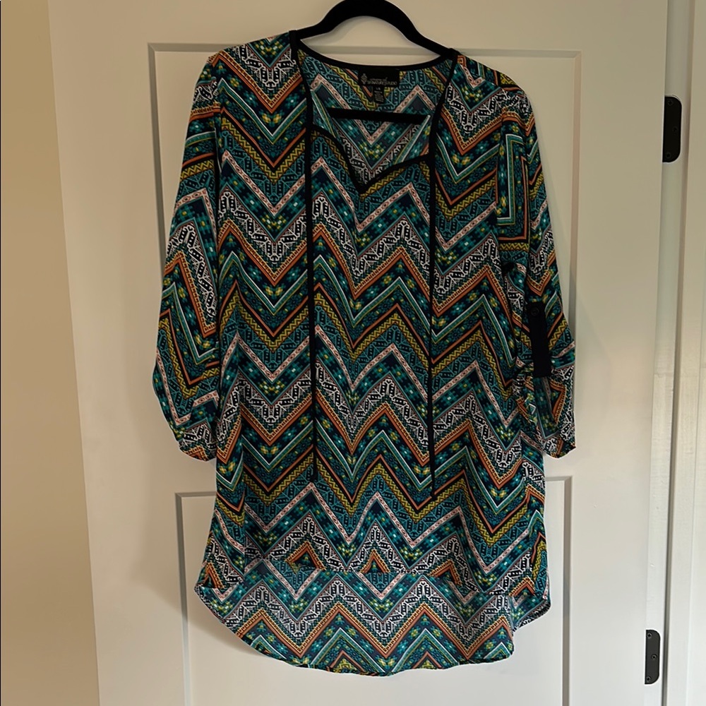 Signature Studio Blue and Black Graphic Tunic 3/4 Sleeve